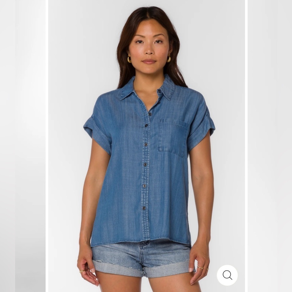 NWT Velvet Heart Edison Shirt Small Chambray Blue Button Up Country Western Boho